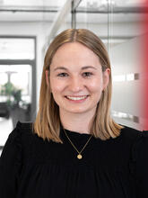 Lena Maurer picture
